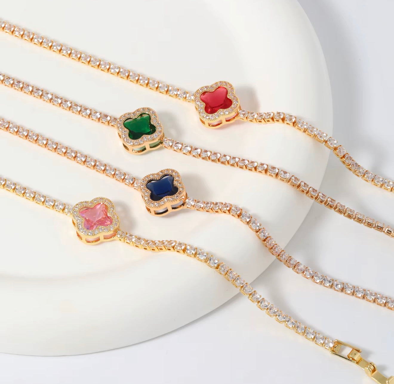 Single Clover Bracelet